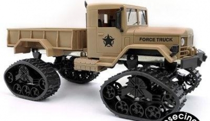 FY001C Dual-purpose 2.4G 1/16 Four-wheel Drive RC Climbing Car with Electricity Box